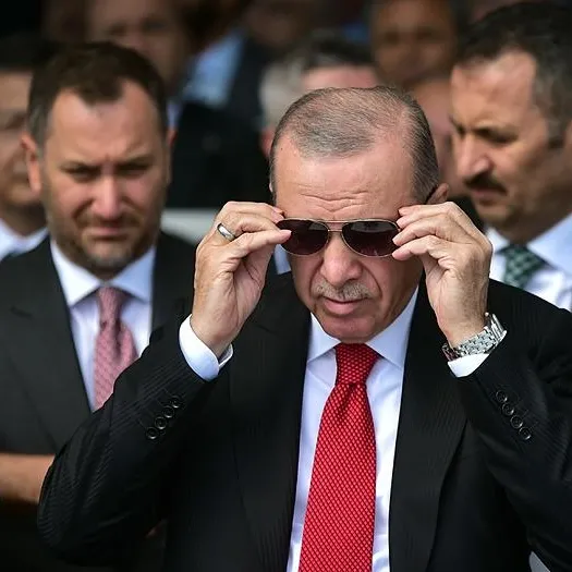 Gardımızı asla indirmeyeceğiz