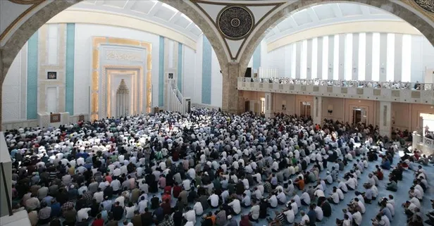 Diyanet’ten Cuma vakti için mesai düzenlemesi çağrısı!