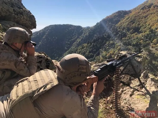 Yurt içinde terörün tamamen ortadan kaldırılmasına yönelik yürütülen Eren Kış Operasyonları, halkımızın desteği ile inançlı ve kararlı bir şekilde başarı ile...