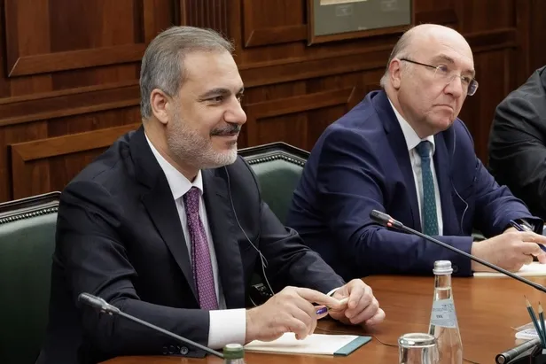 rusyadan-savunma-bakani-soygu-ve-disisleri-bakani-fidan-arasindaki-gorusmeye-iliskin-aciklama-1693579483188.jpeg Rusya'dan Dışişleri Bakanı Fidan ve Savunma Bakanı Şoygu arasındaki görüşmeye ilişkin açıklama-4