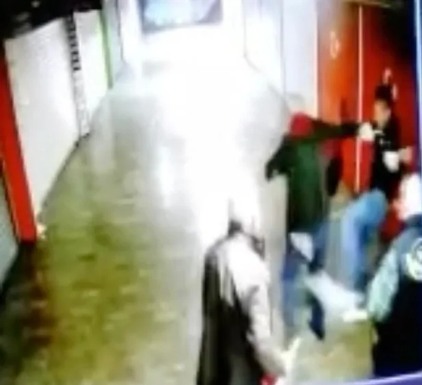 Türk bayrağına saldıran hadsizlerle ilgili flaş karar!-3