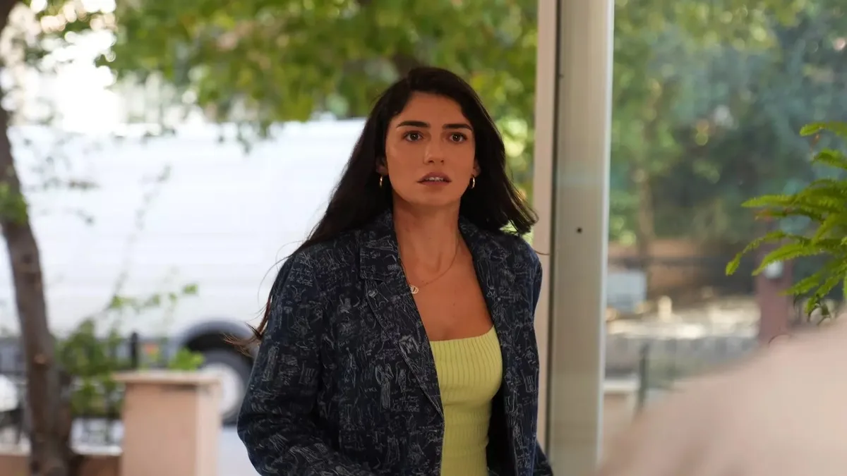 Piraye Azem'e geri dönecek mi? İnci Taneleri 19. bölüm 1. fragmanı: Dilber'in aşkı...