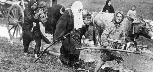 Mübadele sonucu Selanik'ten gelen Türkler Didim'e ulaştılar.