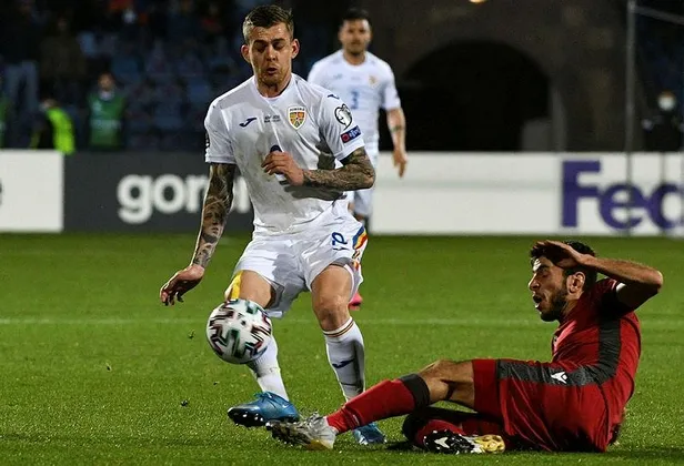Romanya basınından bomba iddia! Galatasaray Alexandru Cicaldau'yu kadrosuna kattı-5
