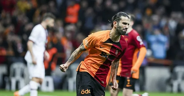 Galatasaray'da çifte ayrılık! Onay verildi