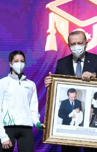 18 yıl sonra Başkan Recep Tayyip Erdoğan'la buluştu! İşte o fotoğrafın hikayesi