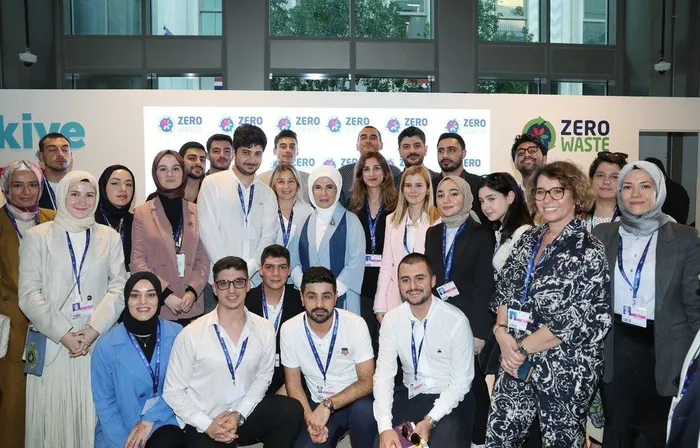 1701452256064.jpeg Emine Erdoğan'dan Gazze vurgusu: Soykırım ile lekelenmiş bir dünyayı miras bırakmaya da hakkımız yok-3