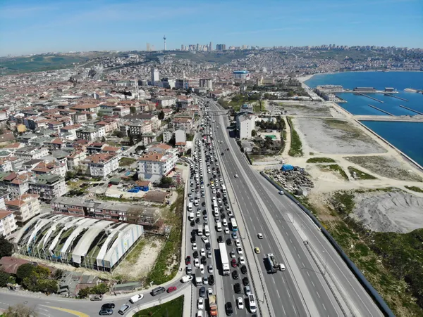 son-dakika-hangi-illerde-65-yas-ustu-sokaga-cikma-yasagi-var-sokaga-cikma-yasagi-saatleri-kac-1605040319402.jpg 65 üstü sokağa çıkma yasağı hangi illerde? 65 üstü sokağa çıkma saatleri nedir?-7
