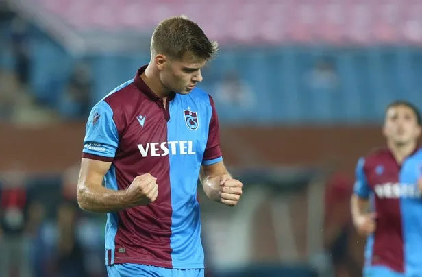 trabzonspor-baskani-ahmet-agaoglundan-flas-sorloth-aciklamasi-leipzig-ve-tottenham-1600019410254.jpeg Trabzonspor Başkanı Ahmet Ağaoğlu'ndan flaş Sörloth açıklaması: Leipzig ve Tottenham...-2