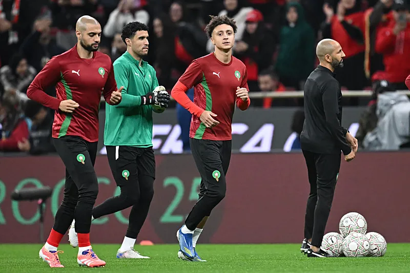 Fenerbahçe'de bir transfer daha tamam! 50 milyon euroluk golcü de listede - 17