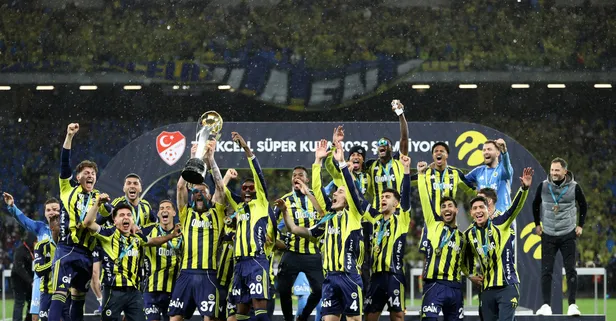 Süper Kupa şampiyonu Kanarya! Galatasaray - Fenerbahçe: 0-2 | MAÇ SONUCU