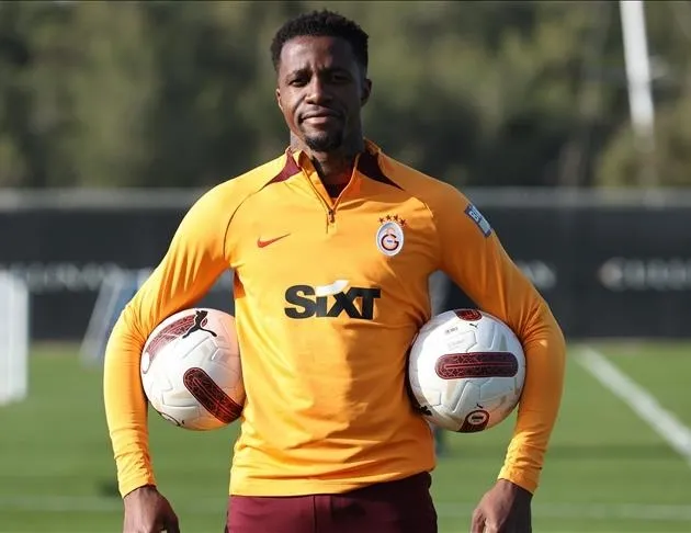 Zaha’dan madalyalı paylaşım