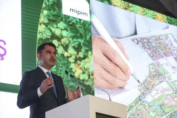 cevre-sehircilik-ve-iklim-degisikligi-bakani-murat-kurumdan-tum-sektorlere-yesil-kalkinma-projeleri-cagrisi-1639594750841.jpg Çevre Şehircilik ve İklim Değişikliği Bakanı Murat Kurum'dan tüm sektörlere 'Yeşil Kalkınma' projeleri çağrısı-10