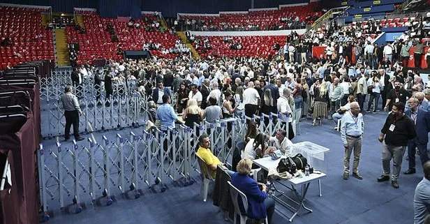CHP’nin bir il kongresinde daha delege oyunu! Ankara’da Kılıçdaroğlu’nun desteklediği aday Ümit Erkol’un listesine belediye personelleri ve akrabalar yazıldı