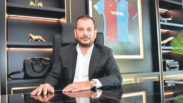 trabzonspor-teknik-direktoru-abdullah-avci-istifa-etti-1678230956629.jpeg Trabzonspor Teknik Direktörü Abdullah Avcı istifa etti-2