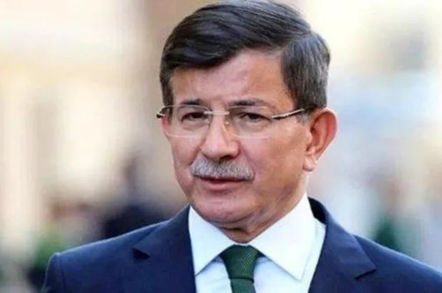 AK Partili Sermin Balık: Ahmet Davutoğlu, partililer ile Başkan Erdoğan arasındaki bağı kesme gayretindeydi