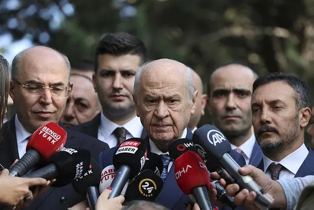 mhp-genel-baskani-bahceliden-kilicdarogluna-merdan-yanardag-tepkisi-ihanetin-serbestligi-olmaz-1687932880675.jpeg MHP Genel Başkanı Bahçeli'den Kılıçdaroğlu'na 'Merdan Yanardağ' tepkisi: İhanetin serbestliği olmaz-4