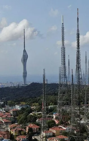 Çamlıca'da eski vericilerin sökümüne başlandı! Tüm radyo yayınları artık yeni kuleden yapılıyor