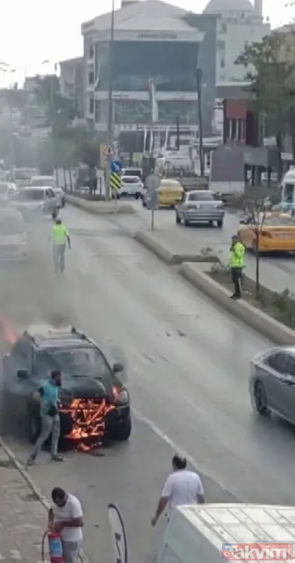 Ümraniye'de dehşet anları! Otomobilini yakıp polise bıçakla saldırdı... Ölü ve yaralılar var - 9