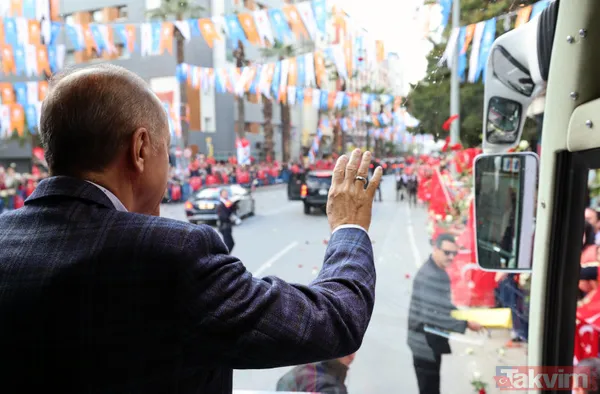 Türkiye Yüzyılı'nın şafağı söküyor! İzmir Gündoğdu Meydanı'nda tarihi kalabalık: Başkan Erdoğan için "Tayyip Baba" sloganları - 17