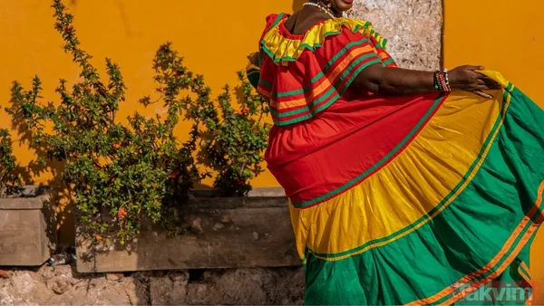 Renklerin Ruh Haline Etkisi 1917'De I. Dünya Savaşı Sırasında "Renkçi" Howard Kemp Prossor, Londra'daki Bir Hastanede Mavi Tavanlı, Yeşil Zeminli Ve Sarı...