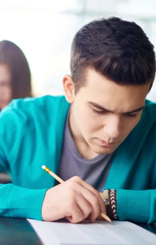 Anadolu Üniversitesi Açık Öğretim Fakültesi AÖF tek ders sınavına kimler girebilir? AÖF 3 ders sınavı ne zaman 2022?