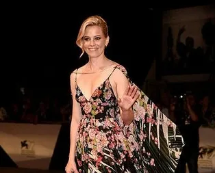 İstanbul’a demir attı