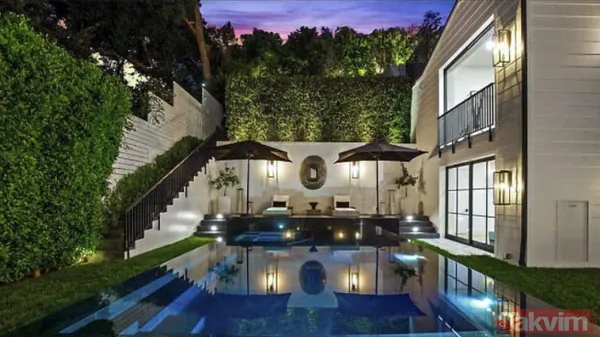 Rihanna hamile kaldığından beri giyinmiyor bu ne hal! Oscar'a tepeden tırnağa transparan! Açtıkça açıyor - 17