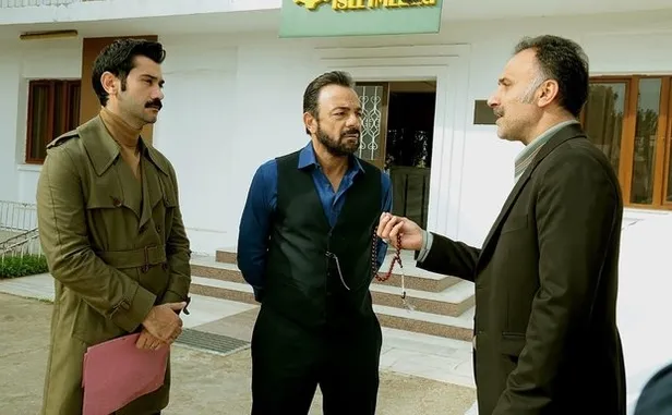 bir-zamanlar-cukurova-51-yeni-bolum-fragmani-yayinlandi-mi-mujgan-buyuk-sirri-ogreniyor-1577393351609.jpg Bir Zamanlar Çukurova 51. yeni bölüm fragmanı yayına girdi! Züleyha ve Müjgan'a ne olacak?-3