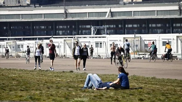Bilim Kurulu Üyesinden vaka sayıları artış gösteren iller için "sıcak hava" uyarısı-2