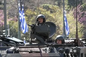 İsrail’e milyarlar, kışlalara kilit!