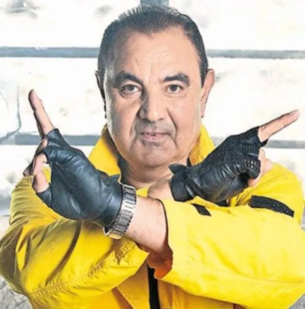 Sadettin Teksoy şimdilerde neler yapıyor? 90'lı yıllara 'Saçım benim' 'Sokarım' sözleriyle damga vuran Sadettin Teksoy'un son hali-11