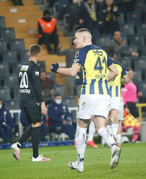 fenerbahce-geriye-dustugu-macta-altayi-devirdi-irfan-can-bir-gol-ve-bir-asistle-maca-damgasini-vurdu-1642625513675.jpeg Fenerbahçe geriye düştüğü maçta Altay'ı devirdi! İrfan Can bir gol ve bir asistle maça damgasını vurdu-7