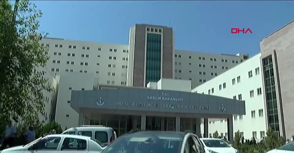 Antalya'da feci kaza! Anne ile 2 yaşındaki oğlu öldü