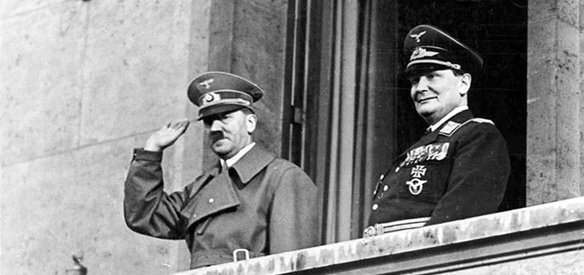 Nazi gizli servisi Gestapo'nun şefi, Reichstag ve Hava Kuvvetleri Komutanı Hermann Göring, ABD 7. Ordusu'na esir düştü.