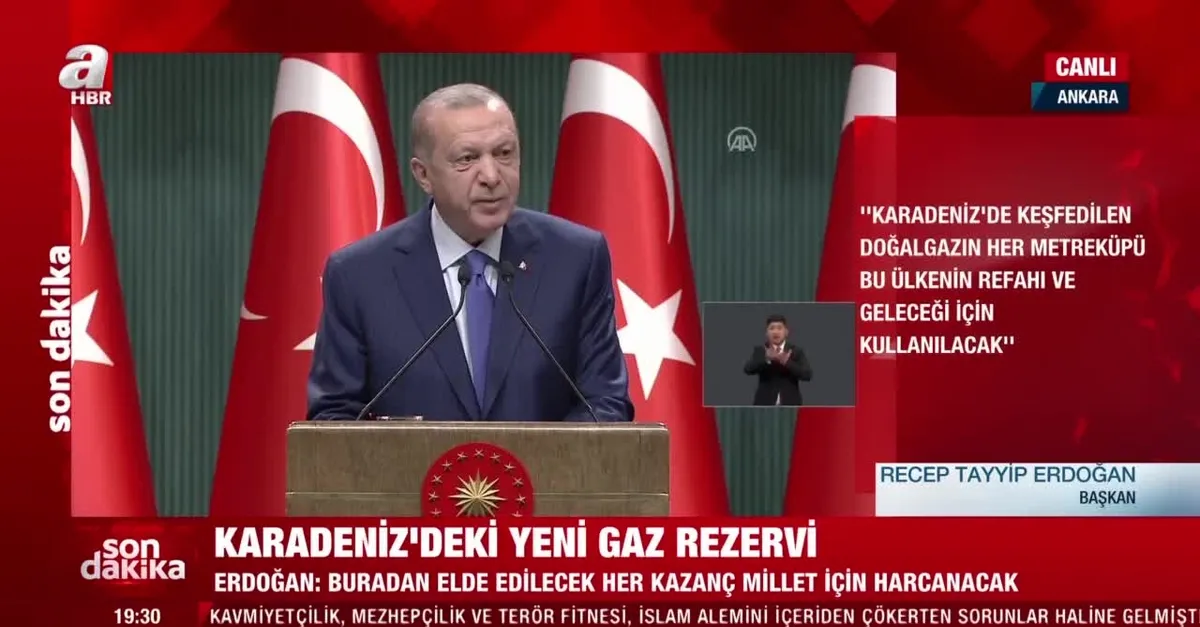 Başkan Erdoğan: Bayrağımıza, ezanımıza uzatılan her eli kıracağız