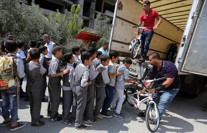 Cumhurbaşkanı Erdoğan’dan Gazzeli çocuklara bisiklet hediyesi