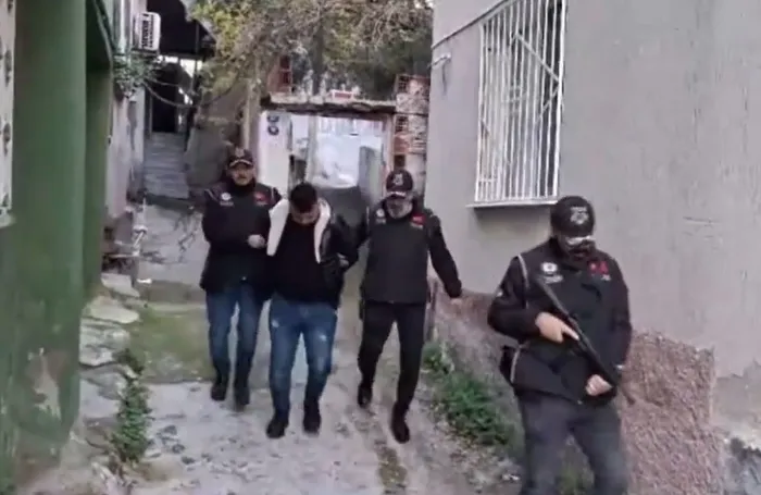 28-ilde-pkkya-operasyon-165-gozalti-1705395206984.jpg 28 ilde PKK'ya operasyon: 165 gözaltı-1