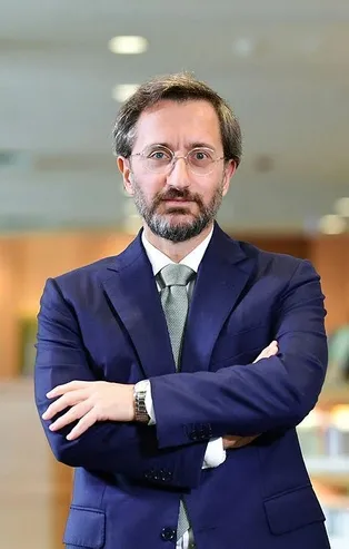 Son dakika: Fahrettin Altun'dan Twitter'a sert tepki: Fütursuzca sansür asla kabul edilemez