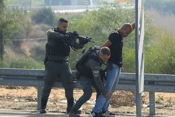 Siyonist propaganda ellerinde patladı! "Esir alındı" dedikleri İsrailli anne ve çocukları Filistinlilerin koruma altına aldığı ortaya çıktı-8