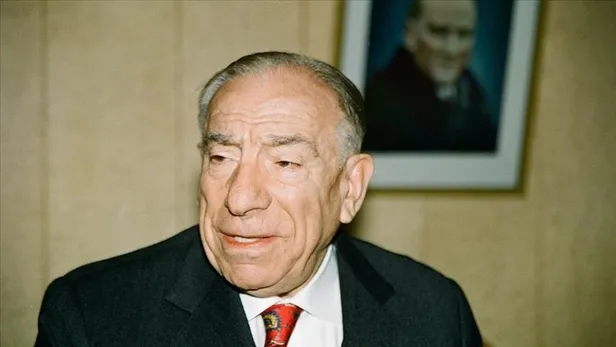 MHP Genel Başkanı Devlet Bahçeli'den 'Alparslan Türkeş' mesajı: Milli gönüllerde silinmeyecek izler bırakmıştır-5