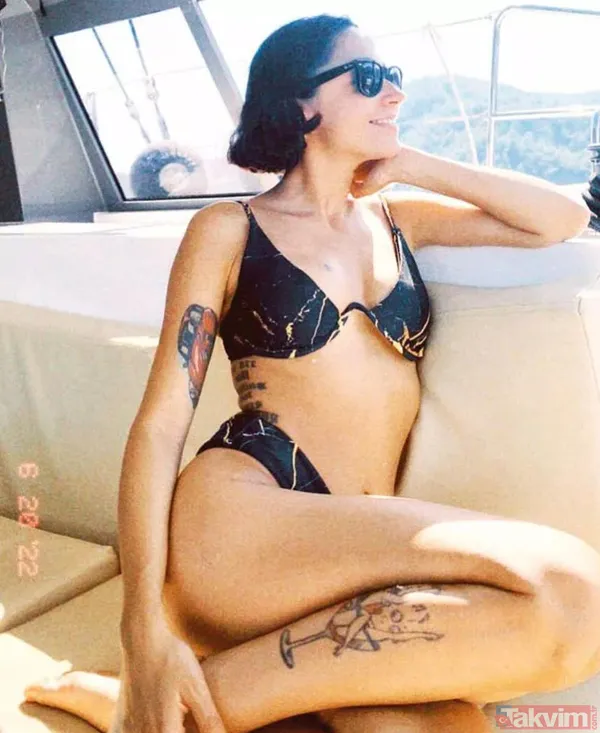 Zeynep Bastık önce bikinili pozunu sonra da yatak pozunu paylaştı 'dumplandınız' Eski eşi Tolga Akış'ın adı Çağla Şıkel'le anılıyordu - 16