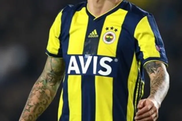 Beşiktaş Fenerbahçe'nin eski yıldızı Skrtel'in peşinde