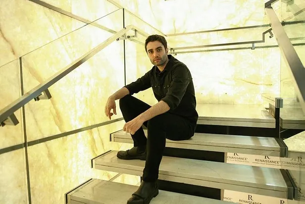 cakirbeylilerin-hircin-cocugu-edhonun-alpaslani-yunus-emre-yildirimer-ters-kose-yapti-yasini-duyan-inanamiyor-1626549521733.jpeg Çakırbeyliler'in en hırçını! EDHO'nun Alpaslan'ı Yunus Emre Yıldırımer hayrete düşürdü! Yaşını duyanın ağzı açık kalıyor-2