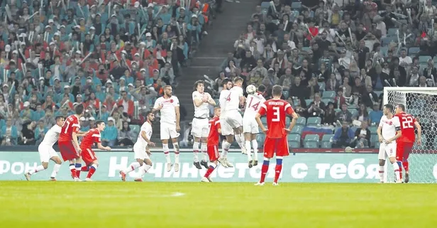 Mircea Lucescu’dan çıldırtan değişiklikler