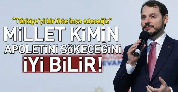 Bu millet 15 Temmuz'da birilerinin apoletini söktü