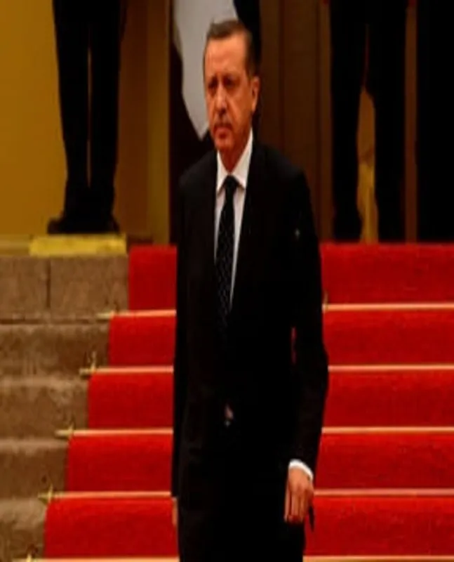 Tanklar kışlaya çekilmedi