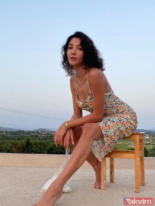 Aybüke Pusat - 25 Şubat 1995