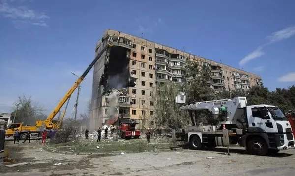 rusyadan-ukraynaya-fuze-saldirisi-6-olu-75-yarali-1690830671903.jpeg Rusya'dan Ukrayna'ya füze saldırısı: Ölü ve yaralılar var-4