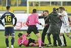Halil Umut Meler kendisine saldıran herkesten şikayetçi oldu